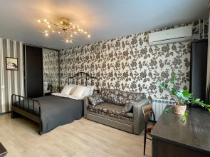 Tolstoy Apart (Толстой Апарт) на улице Демонстрации 38