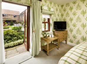 Greenhills Country House Hotel