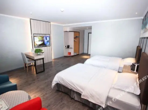 Haizhuyun Hotel (Shenzhen Longhua Dalang Commercial Center)