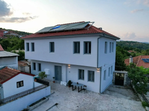 Areti Guesthouse