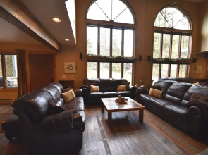 Whitefish Mountain 7 Bedroom Townhouse