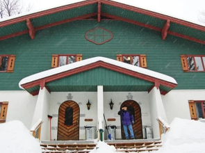Killington Chalet Snowking/Snowqueen, Killington, USA