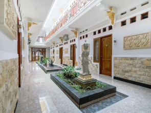 Collection O 3468 Ndalem Gusti Ayu