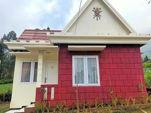 Istana Bromo Resort and Resto