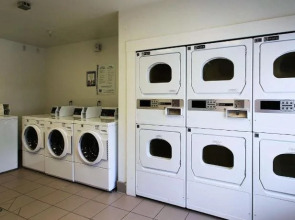 Studio 6-Murray, UT - Salt Lake City - Fort Union