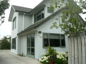 Given Ave Bed & Breakfast