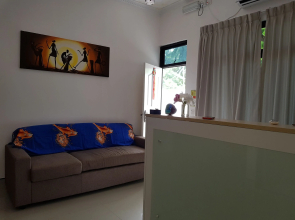 Mandhoo Retreat