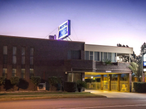 Macintyre Motor Inn