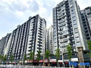 Guilin Fanfan Shexia Apartment (High-tech Wanda Plaza)