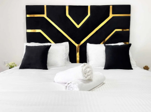 Lux Suites Gold Park Apartments Kilimani