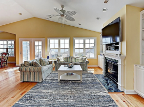 Expansive Beach Beauty W/ Private Pool & Balconies 5 Bedroom Home