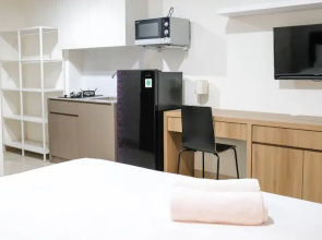 Elegant And Best Choice Studio At Grand Sungkono Lagoon Apartment