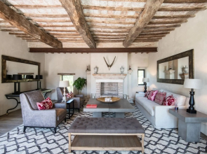 Luxury Villa Inside a Splendid Estate-villa Piuma