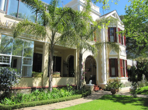 Carmichael House Boutique Hotel