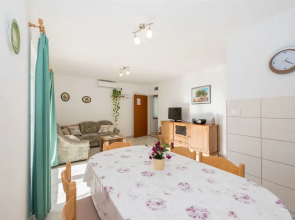 Apartment Ante