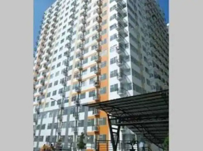 Jarrdin Apartment Cihampelas by Kenari