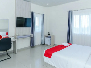 RedDoorz Plus @ GNG Hotel El Tari Airport Kupang