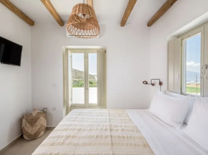 Milos Zen Suites