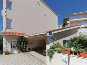 Beautiful Home in Krilo Jesenice With Wifi and 3 Bedrooms