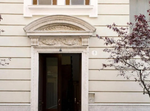 ALTIDO Splendid 3BR Apt with Parking and Terrace in Como