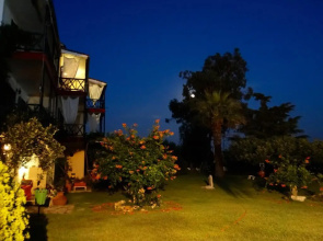 Apartments Karpetis a green paradise