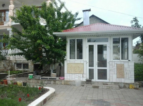 Mramornyj (Golubaja buhta)