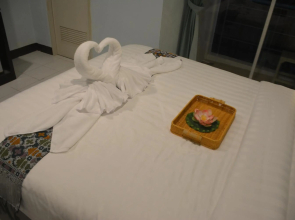 Patong Moon Inn Guesthouse