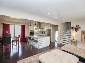 Niagara Lakeview Home