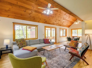 Charming Putney Home: Porch, Grill & Hiking Trails