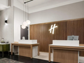 Holiday Inn Hotel & Suites Albuquerque Airport