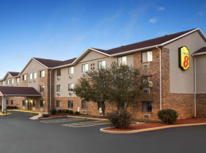 Super 8 by Wyndham Fairview Heights-St. Louis