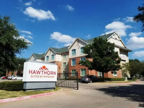 Hawthorn Suites By Wyndham Dallas Park Central [Formerly Staybridge Suites]