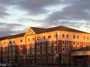 Oxford Casino Hotel