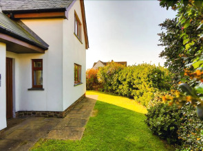 Croyde Waves 4 Bedrooms