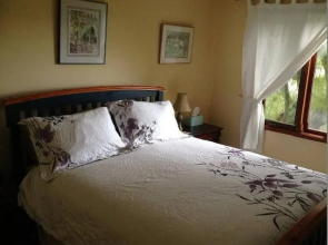 Naramata Suite Dreams Bed and Breakfast