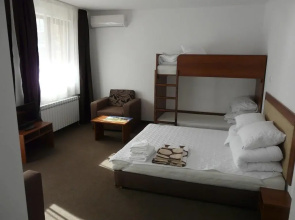 Yuliya Guest House