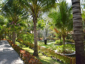 Sea Lion Beach Resort & Spa