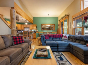 8766 Trappers Crossing 2 Bedroom Townhouse