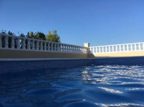 Casa Del Bosque Con Piscina En Sitges