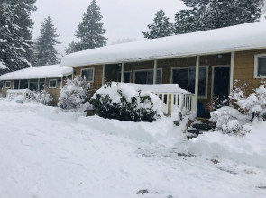 Mountain View Cabins