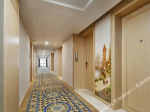 Vienna International Hotel (Luzhou Jiangyang)