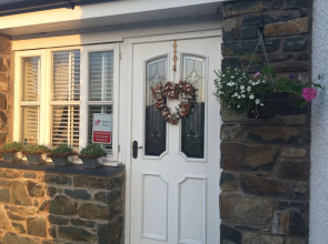 Snowdonia Snug - Studio Style Accommodation