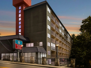 SureStay Plus Hotel by Best Western Gatlinburg