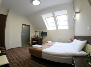 Aviator Hotel Wellness & SPA