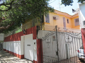 Hostel For Us