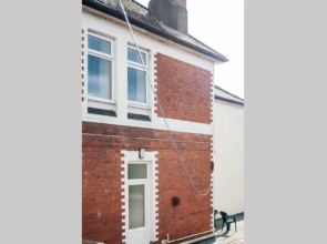 Newport house sleeps 9 - Mycityhaven