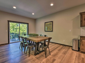 Modern Nisswa Escape w/ Deck: Walk to Gull Lake!