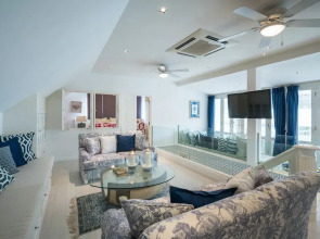 Hua Hin Beach Villa by Passionata