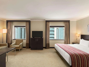 Ramada Plaza by Wyndham Dubai Deira
