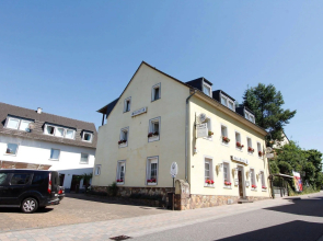 Hotel Restaurant Adria - Stuben